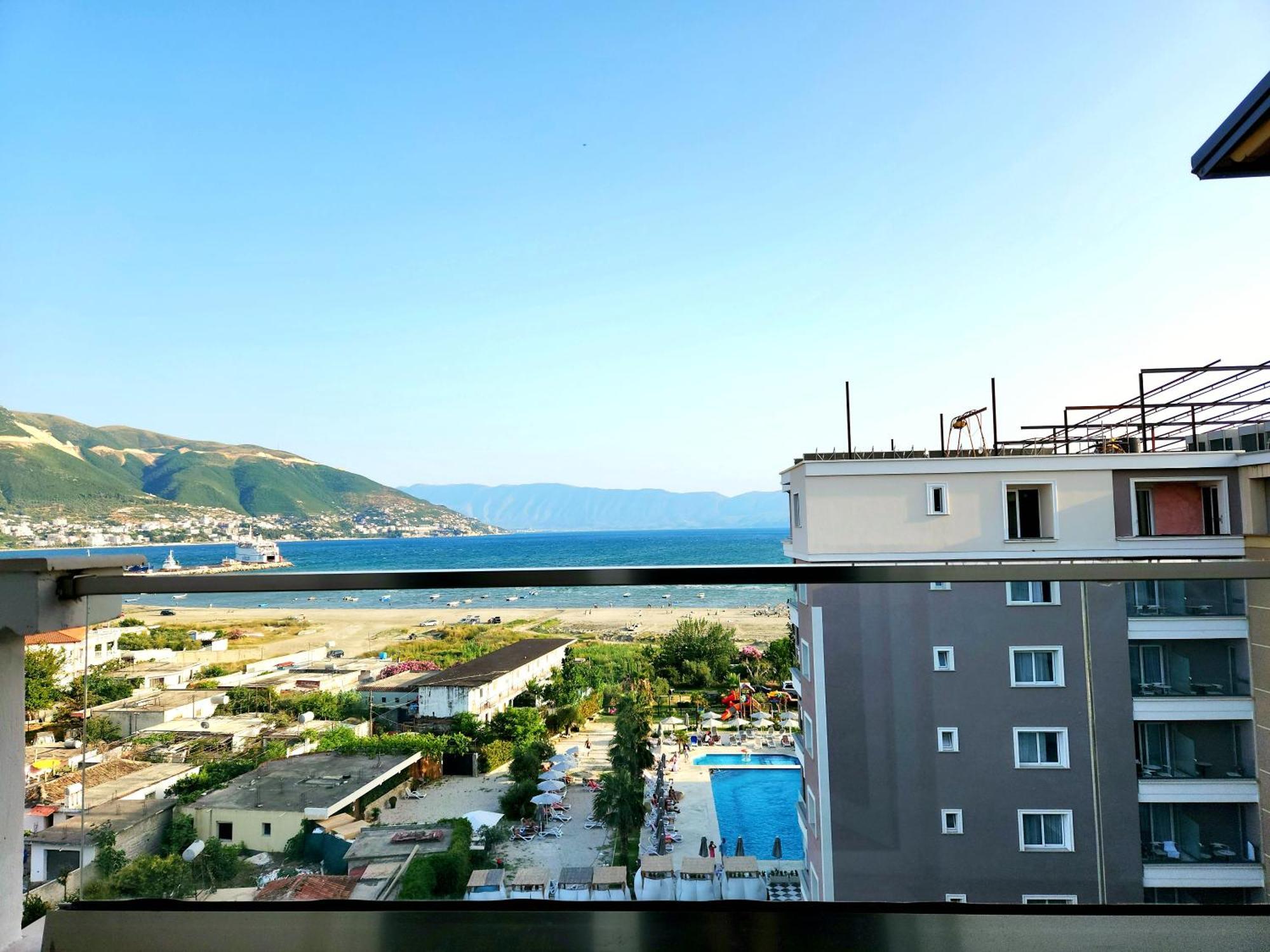 Panorama View Apt, 150M To Beach, 750M Lungo Mare Lägenhet Vlorë Exteriör bild